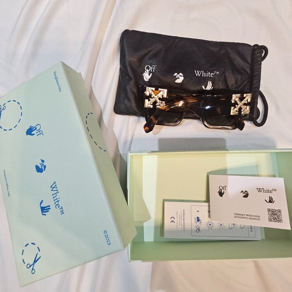 Off-White Catalina Rectangular Frame Sunglasses - image 2